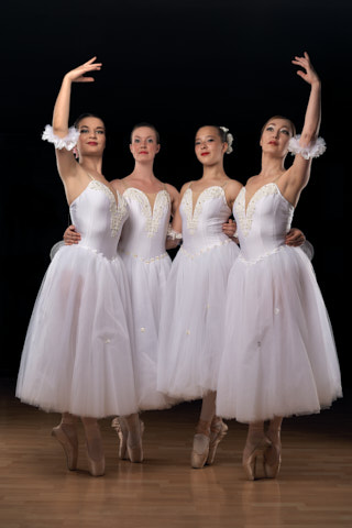 ballet dancers